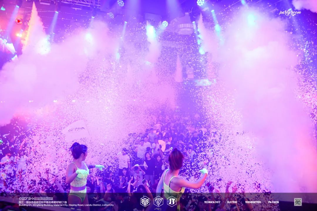 PARTY ROOM丨DJ-YOYO #火爆回顾#千人现场电音轰炸！-丽水Party Room百大电音剧场