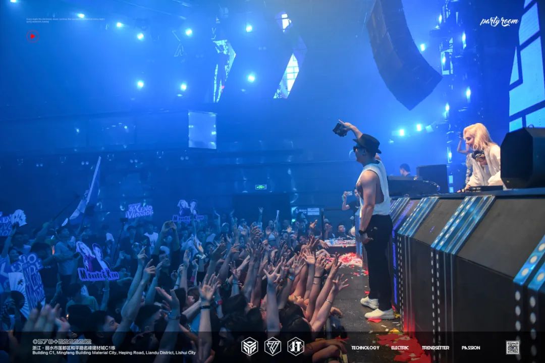 这晚丽水三分之二的潮人聚集在此丨PARTY ROOM 凯诺夫妇现场燥热回顾-丽水Party Room百大电音剧场