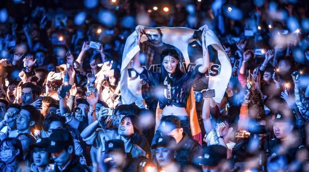 请问股东002,你是行走在人间的丘比特吗?-武汉FOREVER CLUB 请问股东002,你是行走在人间的丘比特吗?-武汉FOREVER CLUB