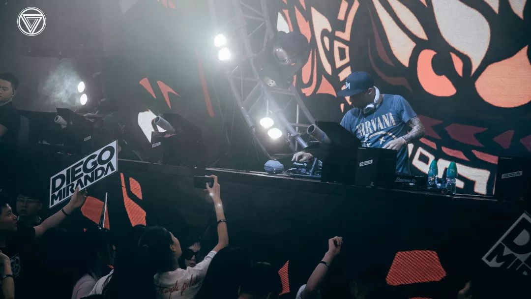 【精彩回顾】全球百大DJ「DIEGO MIRANDA」轰炸廊坊，开启这个又燃又炸的夏日制“燥”-廊坊MAX酒吧/MAX CLUB