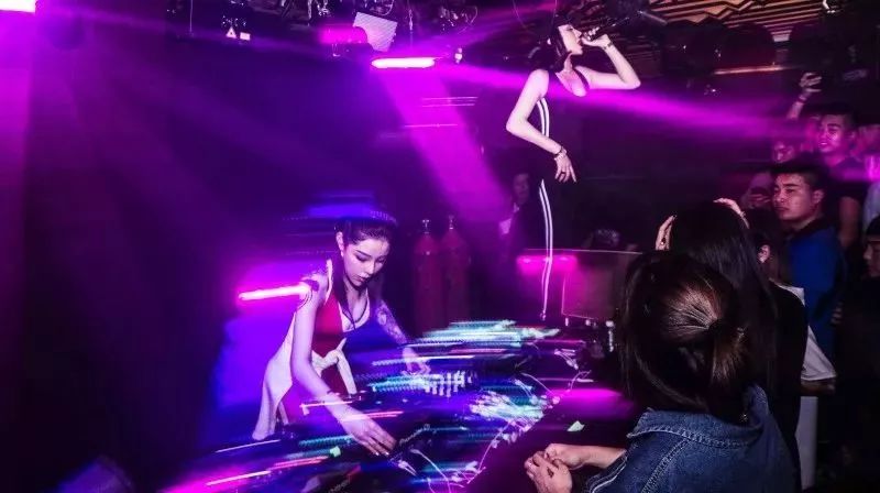 MAX CLUB | 7/06 | RYHU厂牌女子组合TREASO 甜蜜轰炸MAX！-廊坊MAX酒吧/MAX CLUB