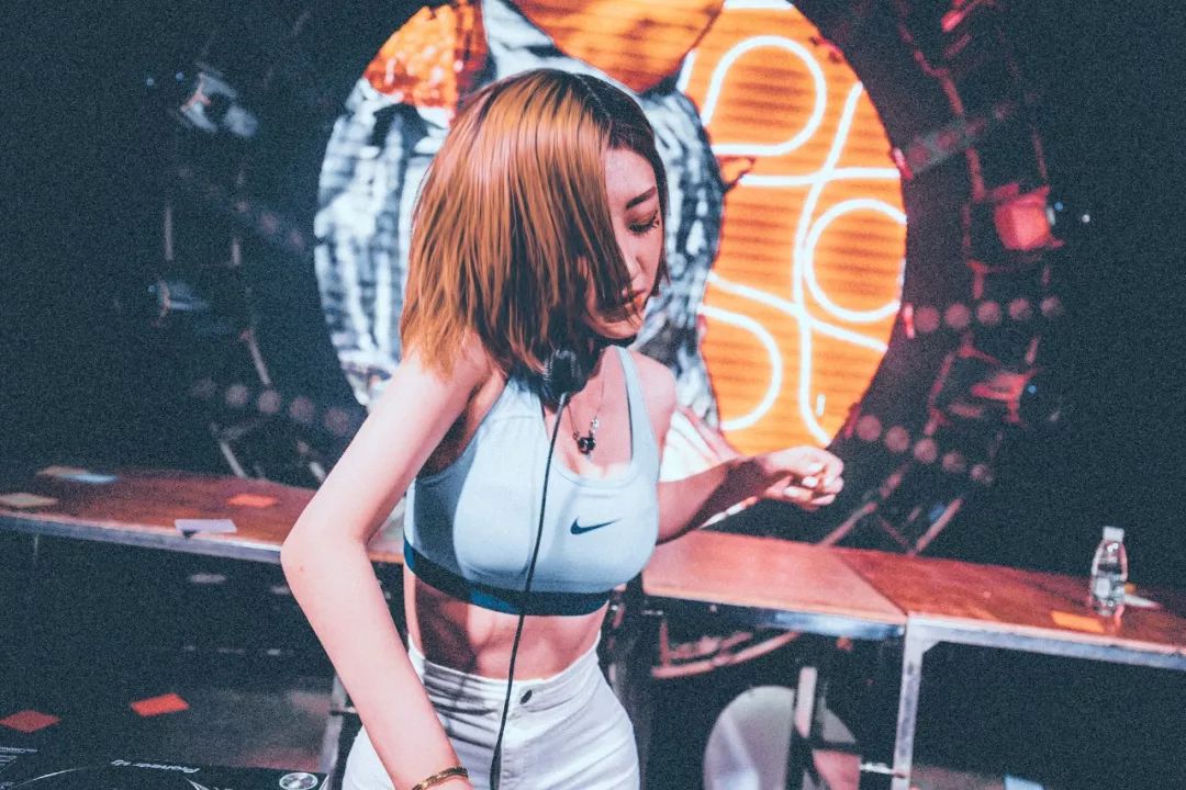 CLUB MAX | 10.05-她应该是最高颜值的DJ女神了！-廊坊MAX酒吧/MAX CLUB