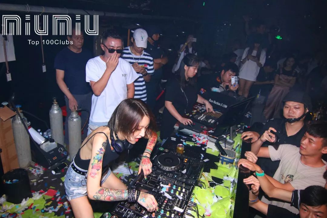DJ YOYO | 昨晚你有没有，被这位帅气的小姐姐“炸到”？-潮州MIUMIU酒吧/缪缪酒吧