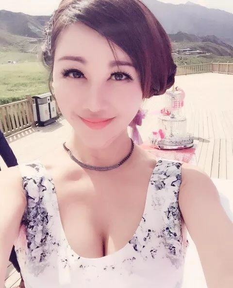 2018.8.1 | MIUMIU 你说嘴巴嘟嘟 我嘟嘟嘟嘟嘟 特邀嘟嘟姐-刘子璇一起嘟嘟嘟-潮州MIUMIU酒吧/缪缪酒吧
