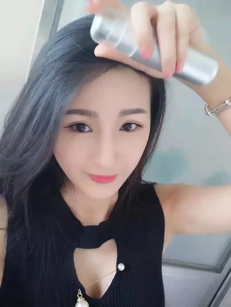 抖音红人文艺小清新——欧萱含 11月12日零距离面对面-潮州MIUMIU酒吧/缪缪酒吧