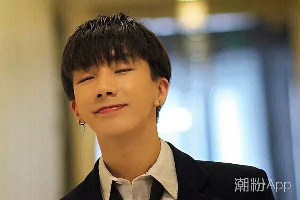 10月15日 “小可爱与小领带”张思源-潮州古城个人专场-潮州MIUMIU酒吧/缪缪酒吧