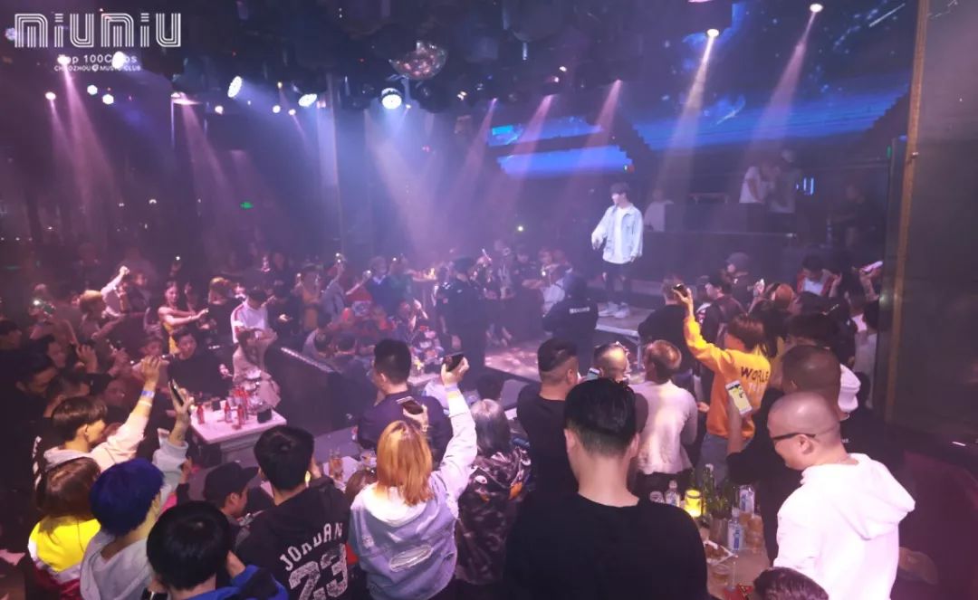 昨夜《学猫叫》原创歌手小峰峰歌迷见面会，现场精彩分享-潮州MIUMIU酒吧/缪缪酒吧
