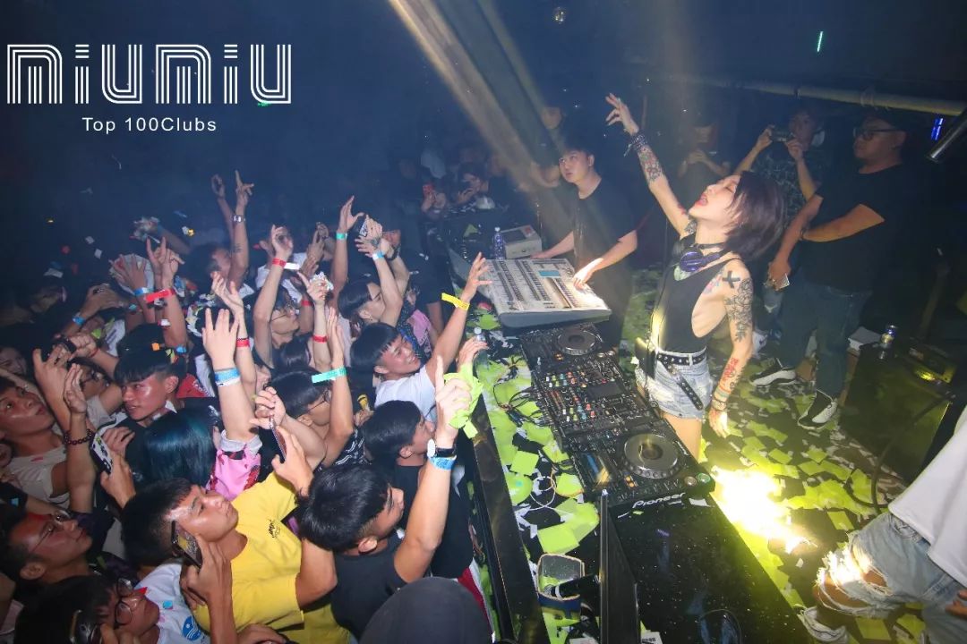 DJ YOYO | 昨晚你有没有，被这位帅气的小姐姐“炸到”？-潮州MIUMIU酒吧/缪缪酒吧