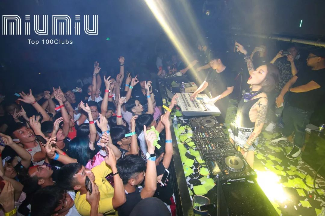 DJ YOYO | 昨晚你有没有，被这位帅气的小姐姐“炸到”？-潮州MIUMIU酒吧/缪缪酒吧