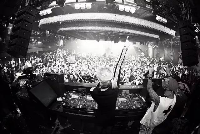TOP100 CLUBS #99 | 8.19 亚洲百大第7位 DJ IVY ＃她的音乐足以让你了解T的奥义＃-潮州MIUMIU酒吧/缪缪酒吧