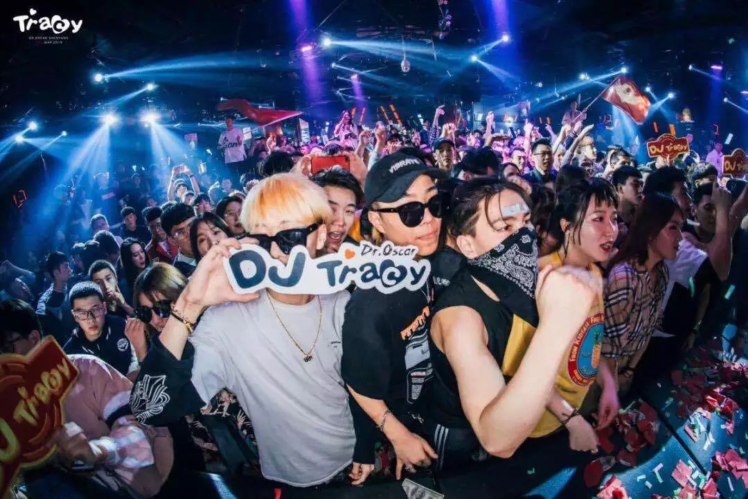 6月24日，2019IMF厦门超级音乐嘉年华嘉宾，电音界小仙女DJ TRACY正面来袭-潮州MIUMIU酒吧/缪缪酒吧