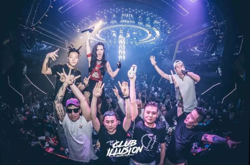 就在今晚，周五你准备好和他一起狂欢了吗？知名气氛制造鬼才 - DJ ASIA-潮州MIUMIU酒吧/缪缪酒吧