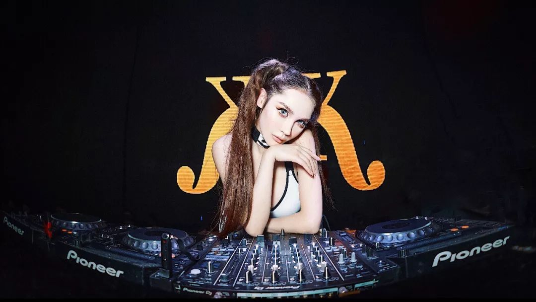 2019.1.4真正偶像派的女DJ KK跟你一起过新年里的第一个Party-潮州MIUMIU酒吧/缪缪酒吧