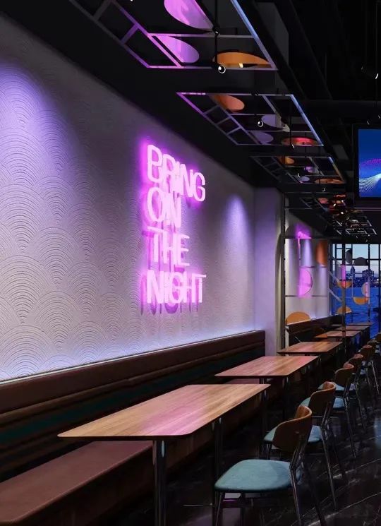50位客人预定了1月20日周五春节全行业精英社交之夜 Jan.20 Spring Festival Elite Evening-上海FC酒吧/FC Club 50位客人预定了1月20日周五春节全行业精英社交之夜 Jan.20 Spring Festival Elite Evening-上海FC酒吧/FC Club