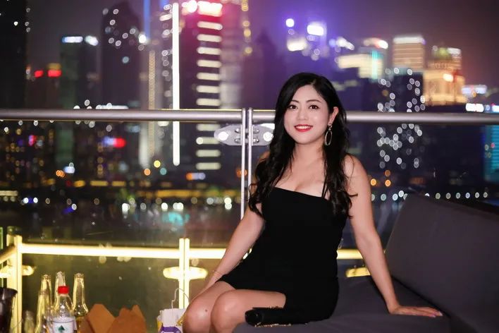 11.04 FC Club 金融、科技、海归、企业家、投资人社交之夜 Elite Networking Evening-上海FC酒吧/FC Club