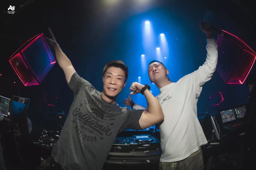 在推动国内BASS音乐文化的道路上，我们始终都在坚持-宁波A8酒吧/A8 CLUB