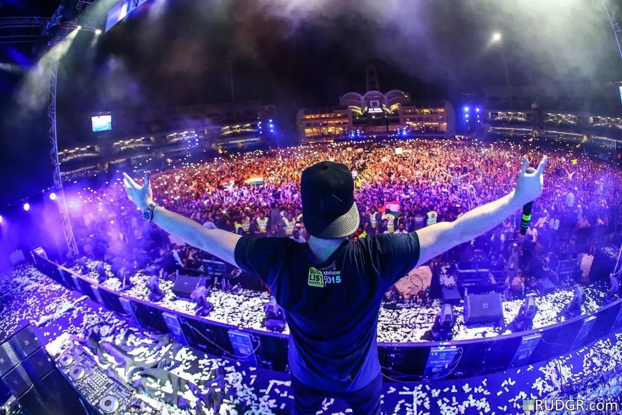 United We Are by Hardwell、为了 100,000 儿童的教育，为了他们的未来。-PYRO音乐