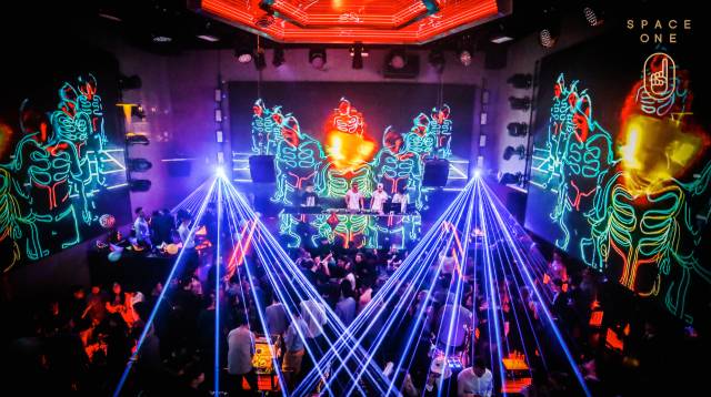 Space One | Tonight - Beatport EDM排行榜第一名DJ Junior-北京爱乐酒吧/Elements