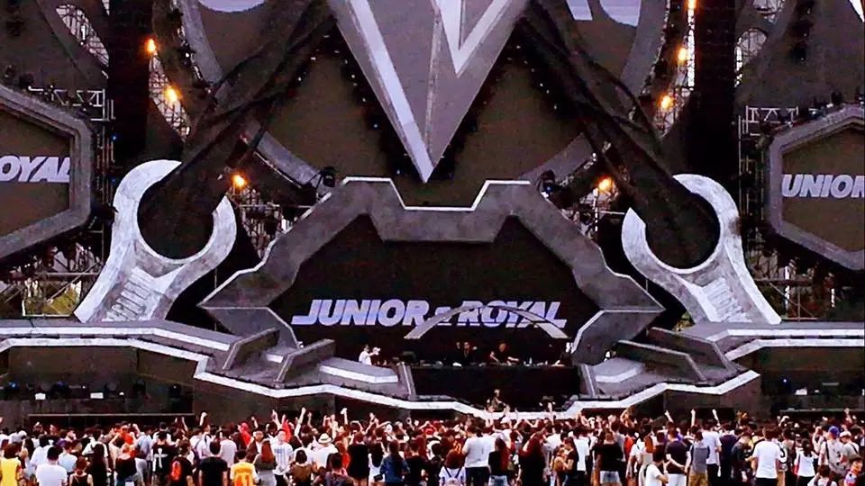 04/22 周六 | JUNIOR & ROYAL @ Fusion-上海Fusion酒吧/Fusion club