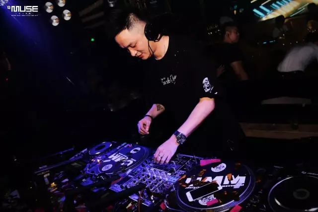 X-Large See U Again-苏州全明星酒吧/ALL STAR CLUB
