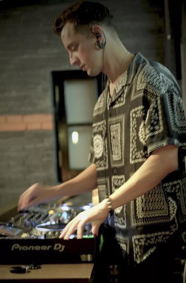 MUSE CLUB丨就在今晚 电子混音大师 DJ Leo Chiodaroli 用音乐操控你的身体 , 诠释疯狂 , 释放激情!-太原缪斯酒吧/MUSE CLUB