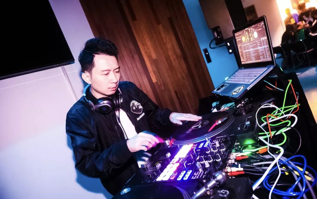 今晚 // 被誉为福建最高实力和全能DJ代表 Jason Casper @Pulse-厦门PULSE酒吧/PULSE CLUB