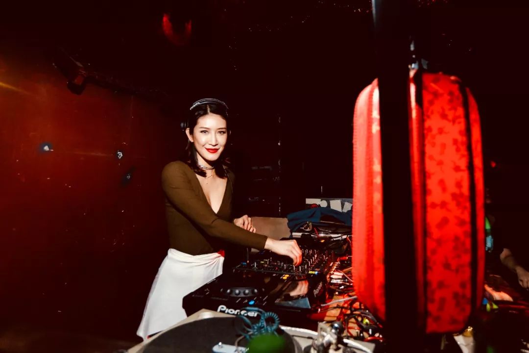 May.19th(Sat.)techNOrules presents:MIIIA-北京灯笼酒吧/Lantern Club