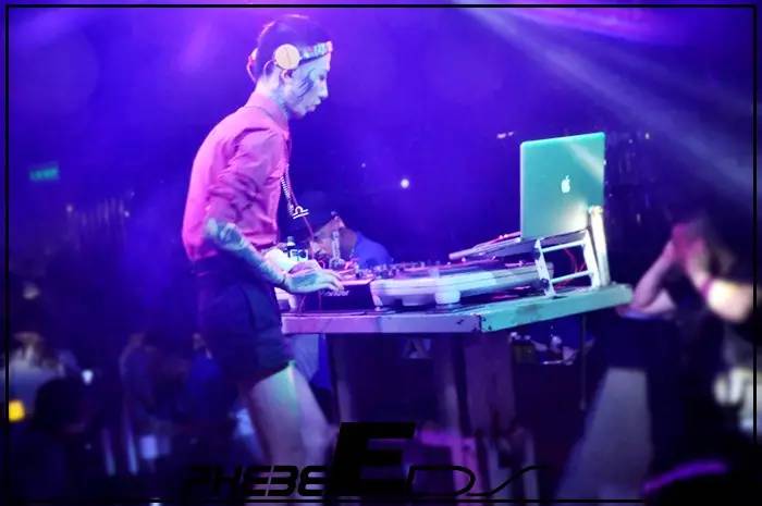 昆山PHEBE│7月 / 顶级DJ兼音乐制作人【Dj.Lin.Q】强势助阵菲芘演艺阵容！-昆山菲芘酒吧/PHEBE CLUB