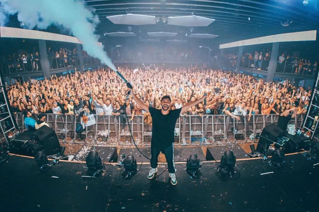百大DJ#R3HAB# 当三叔在 TOMORROW 的舞台跃起那刻，全海岛都将会为他疯狂！-海口明日酒吧/百慕酒吧/TOMORROW CLUB