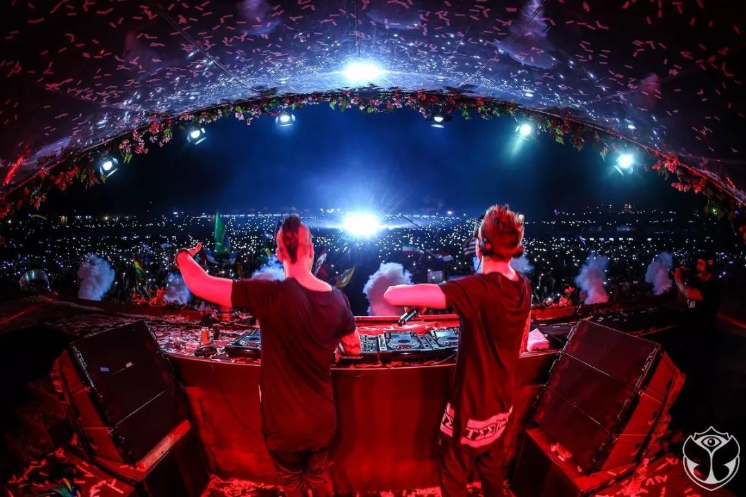 08/21 Blasterjaxx | 百大DJ来袭，做好狂欢准备！-南宁斯贝斯酒吧/SPACE CLUB