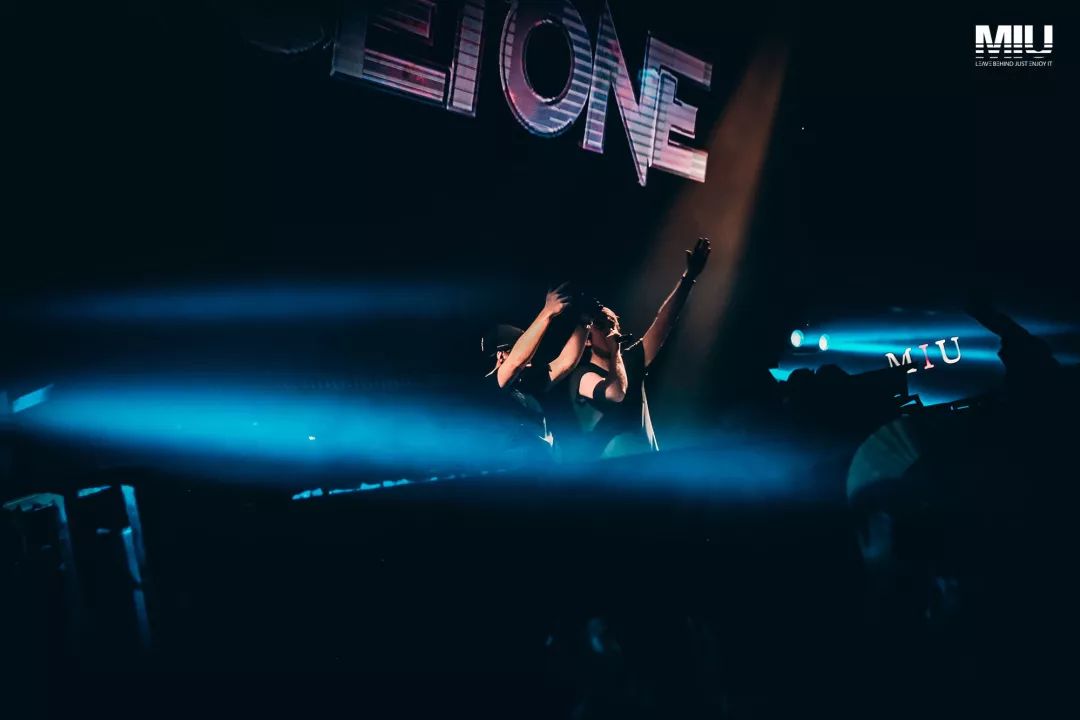 Party Review | 双帅Vicetone邀请您在线电音狂欢（内含签名照福利）-南京MIU酒吧/MIU Club