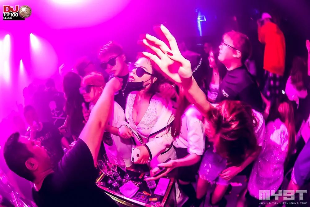 Party Review: 全能艺人Mosimann重返MYST现场-上海MYST酒吧/MYST club