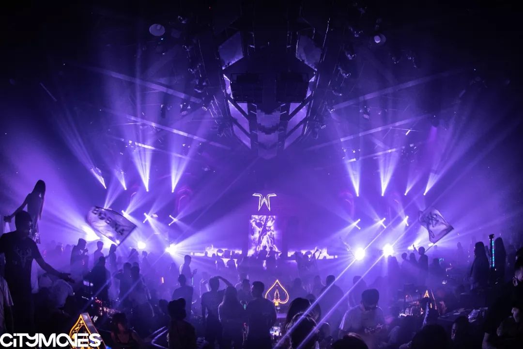 REVIEW | BOBINA：在Trance里再飞一会-青岛MOVES Club