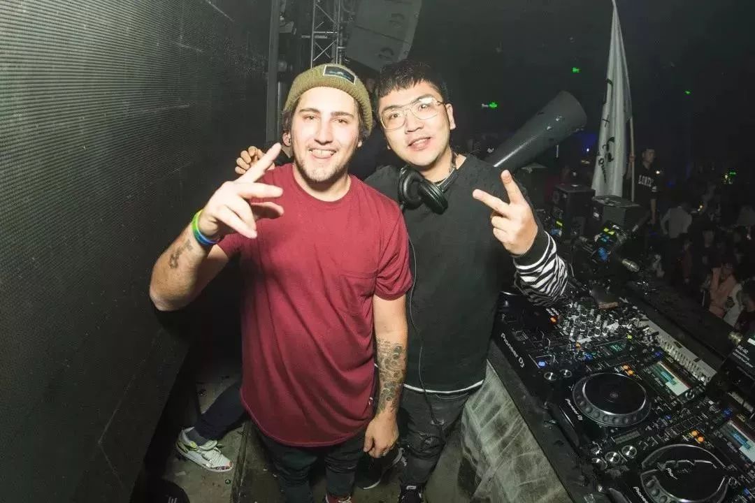 SPACE CLUB｜先锋派DJ PACO & MC JOHNNY,双倍颠覆你的感官体验!-晋城斯贝斯酒吧/SPACE酒吧/SPACE Club