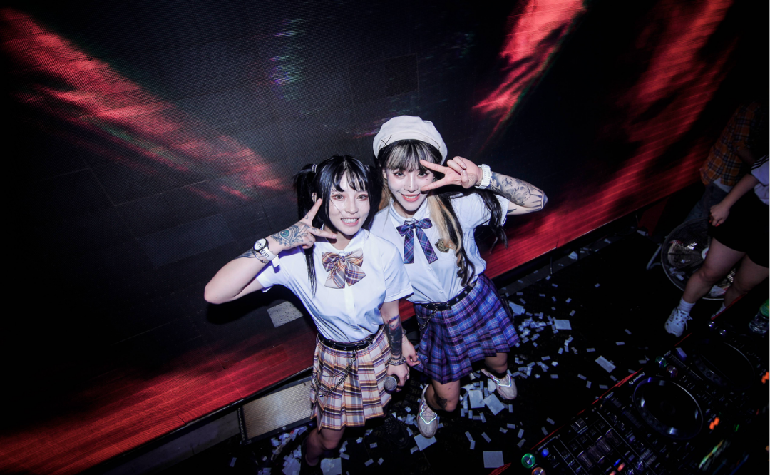01·08 |#宝藏女孩#Treasure girls邀你一起做青青草原最狂的“羊”-银川迈阿密酒吧/MIAMI CLUB
