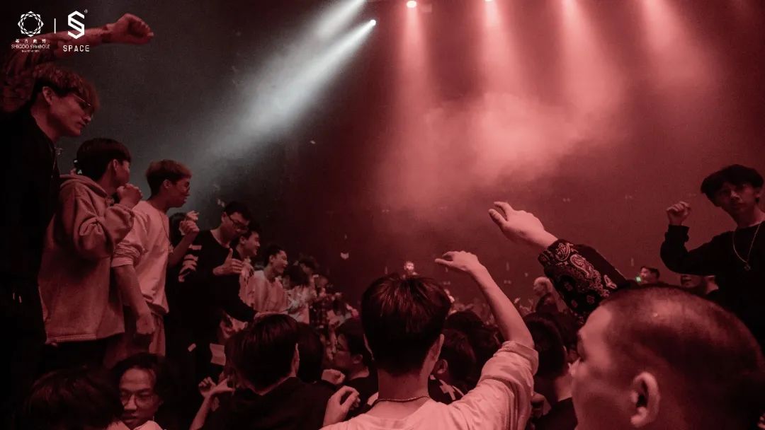 SPACE CLUB|DJ EONE回顾#人间芭比狙击平静的夜晚-岳阳斯贝斯酒吧/SPACE酒吧/SPACE PLUS