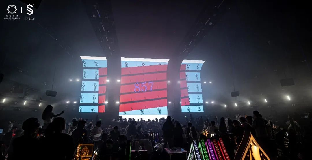 SPACE CLUB|DJ EONE回顾#人间芭比狙击平静的夜晚-岳阳斯贝斯酒吧/SPACE酒吧/SPACE PLUS