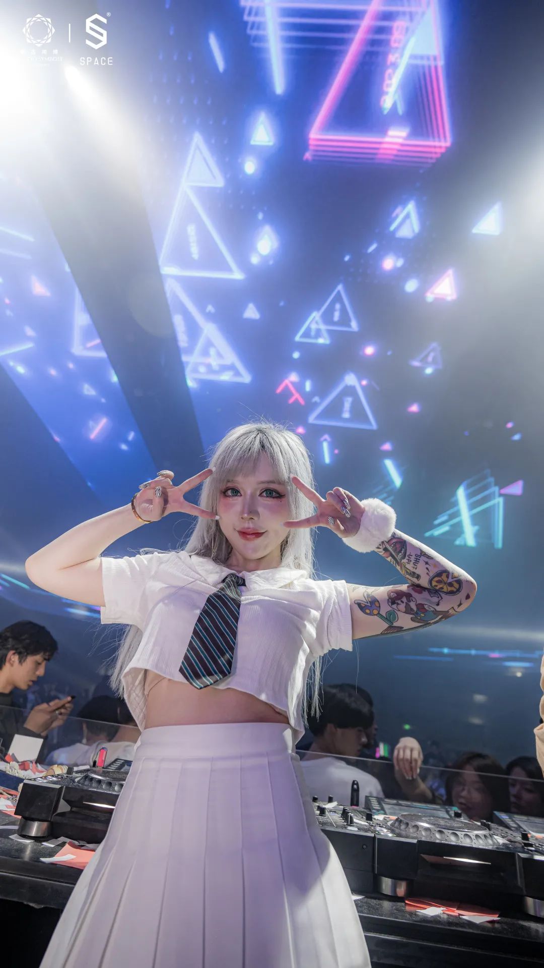 SPACE CLUB|DJ EONE回顾#人间芭比狙击平静的夜晚-岳阳斯贝斯酒吧/SPACE酒吧/SPACE PLUS