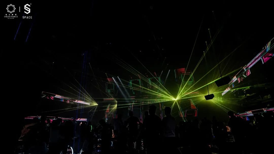 SPACE CLUB|DJ EONE回顾#人间芭比狙击平静的夜晚-岳阳斯贝斯酒吧/SPACE酒吧/SPACE PLUS