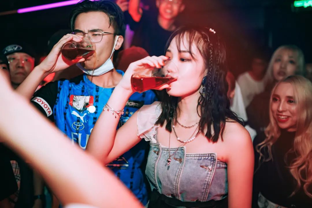 「LOOP×辣酱派对」5.27*这个周末-蹦迪看这里!!!-广州Skrr club 「LOOP×辣酱派对」5.27*这个周末-蹦迪看这里!!!-广州Skrr club
