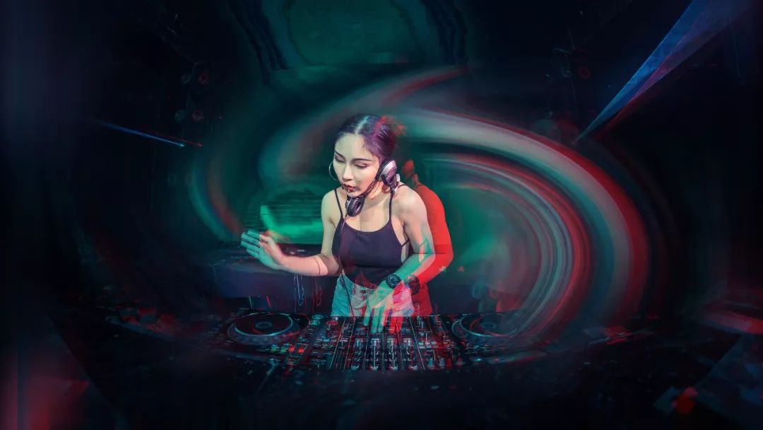 SPECIAL CLUB |9月1日生力啤酒独家赞助，DJ LEXY 性感与才华兼备， PARTY女皇带你感受躁动的巅峰！-广东省恩平 SPECIAL CLUB 