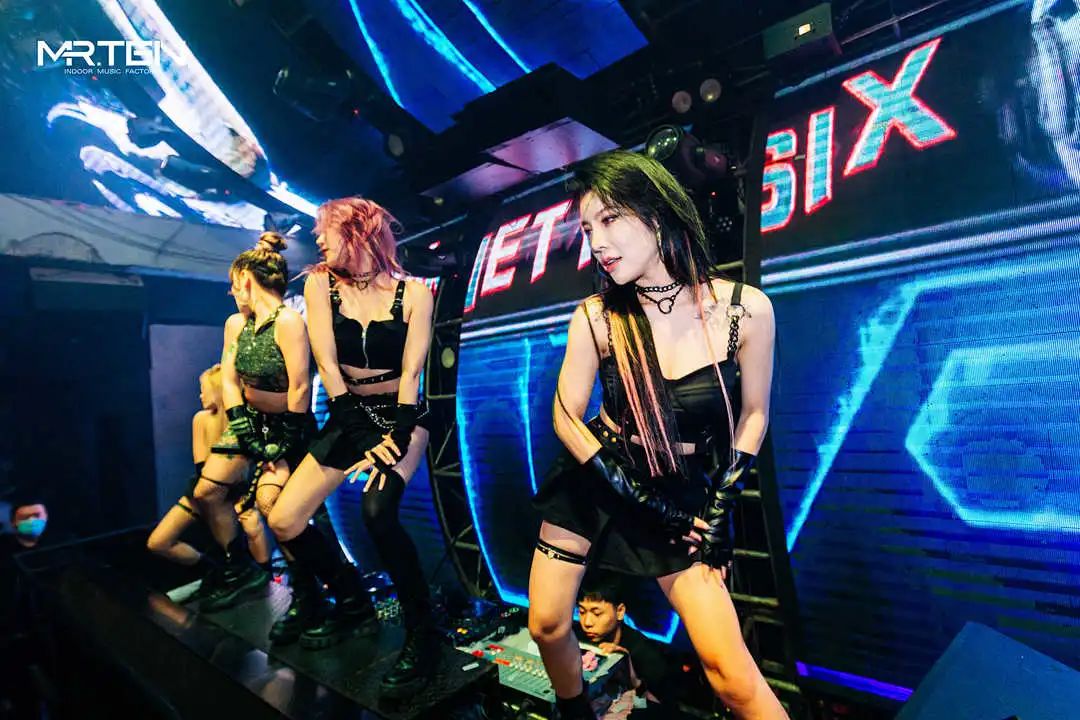 做人不好色好什么 HOW ARE YOU?-新乡TEN酒吧/拾先生酒吧/MR.TEN CLUB