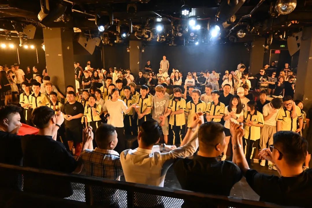 ALL STAR丨“携手共进，锐意进取”员工大会回顾-苏州全明星酒吧/ALL STAR CLUB