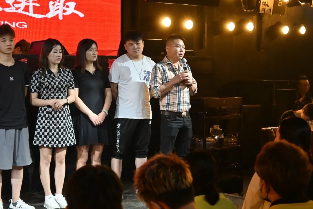 ALL STAR丨“携手共进，锐意进取”员工大会回顾-苏州全明星酒吧/ALL STAR CLUB