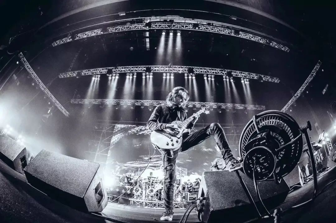 Green Valley 遂宁绿谷 | 03/4-5 'ROCK AND ROLL'摇滚live之夜，拿出你的态度！！-遂宁Green Valley（绿谷）酒吧/Green Valle club