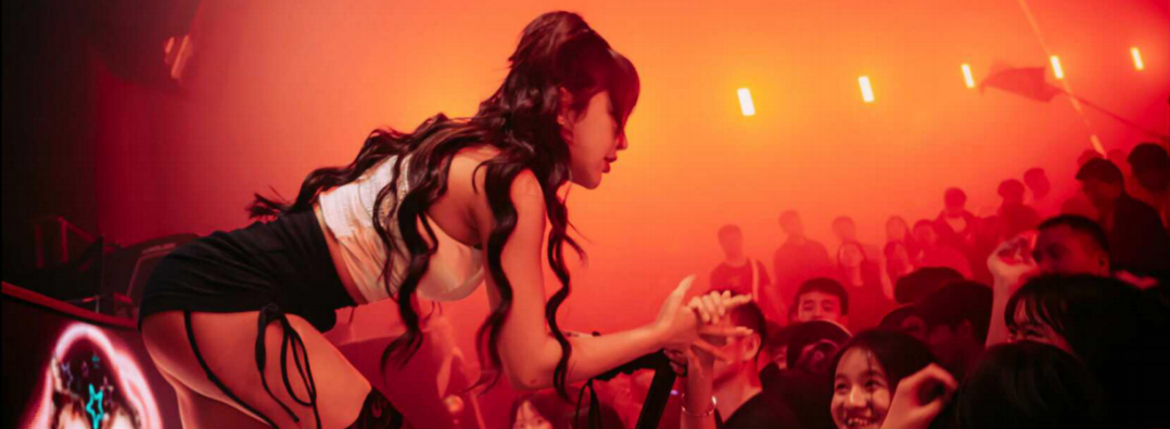 以 Sweet 为名的她们，究竟有多甜？-遵义XX酒吧/XX NIGHT STATION