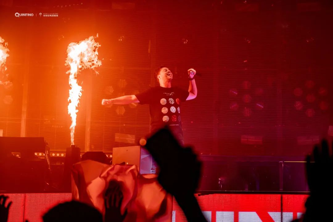全球百大#33DJ QUINTINO@创世纪电音剧场演出回顾-厚街创世纪酒吧/PM酒吧/PartyMaster