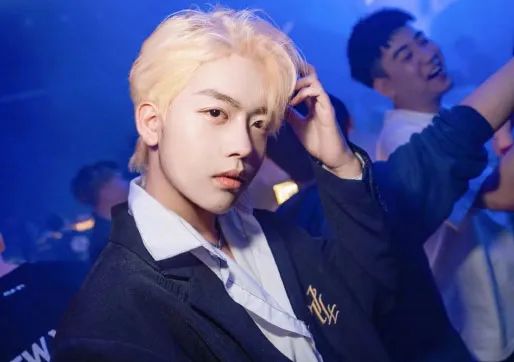 BOB | 08.16 DJ hansong 怎样才能磕到你心巴？长他那样行吗？-广州BOB 酒吧/BOB CLUB