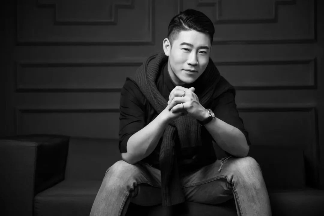 超人气创作型歌手“何流” 6.24 与你相遇滚石酒吧-滨州滚石酒吧/ROCK CLUB
