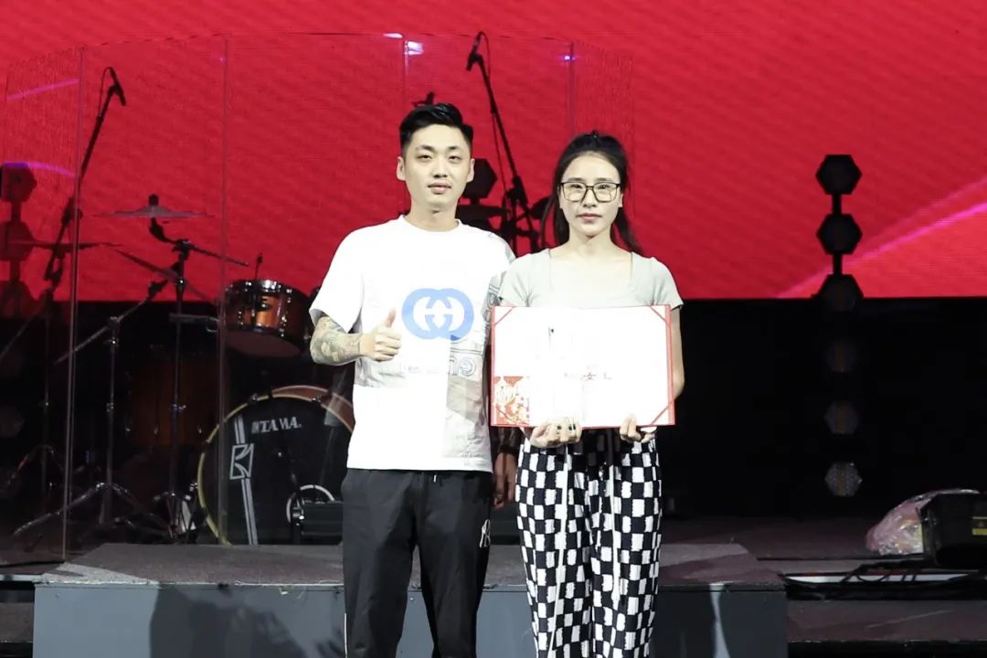 糖果LIVE HOUSE东莞店 | 2023年4月份员工大会圆满结束！-东莞糖果LIVE HOUSE